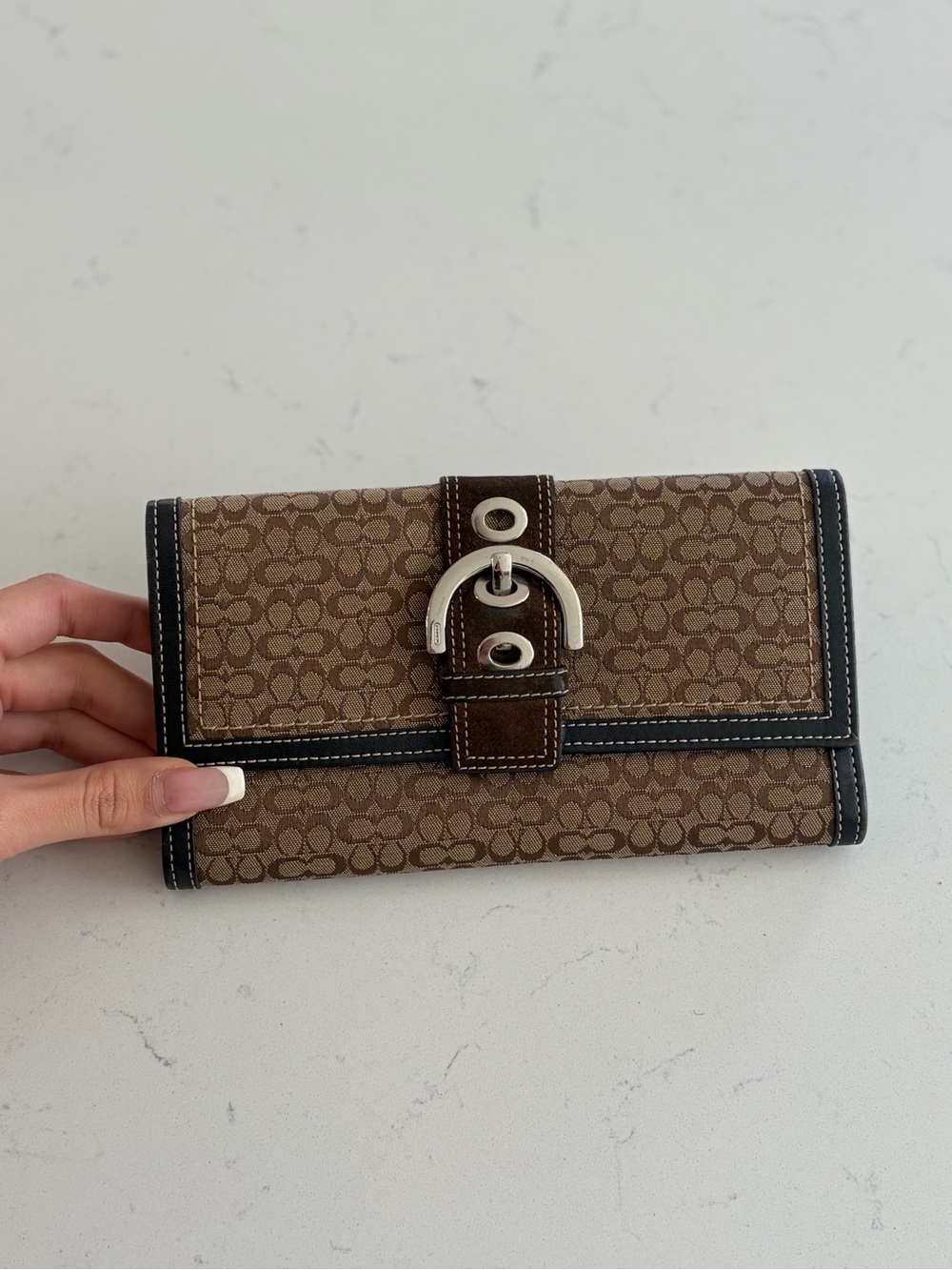 Coach Signature Checkbook Wallet Brown Jacquard Buckle Wallet Black Trim